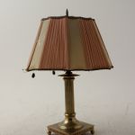 1003 1447 Bordslampa